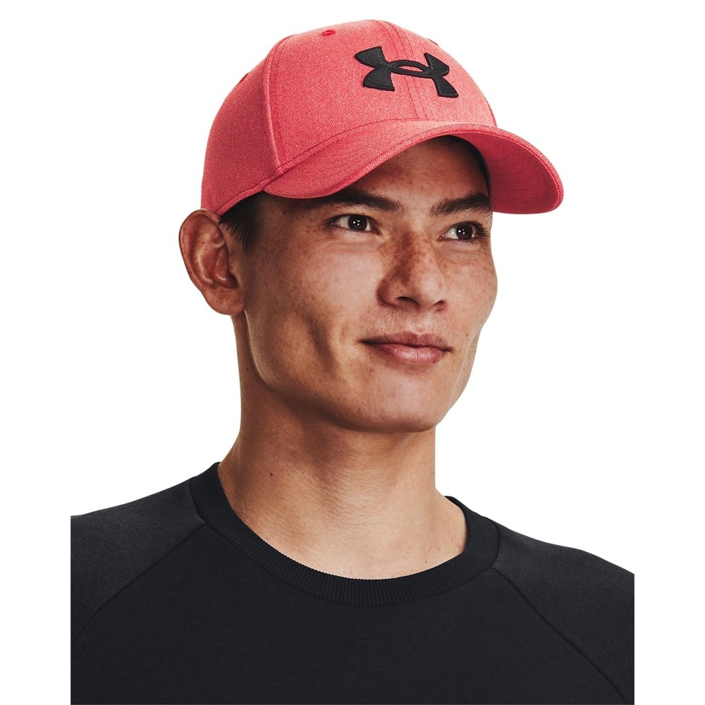 Under Armour Men's Cap Fit Large-X-Large Blitzing Stretch Red Black (601) - Picture 3 of 3